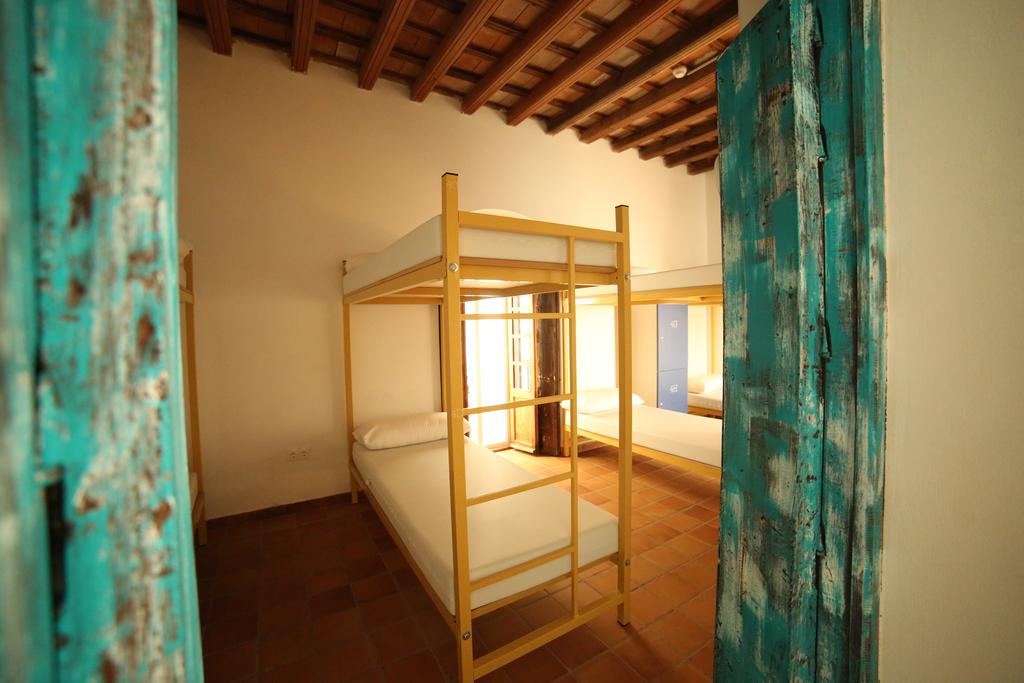 Habitación de 8 del Hostel Wake Up in Tarifa